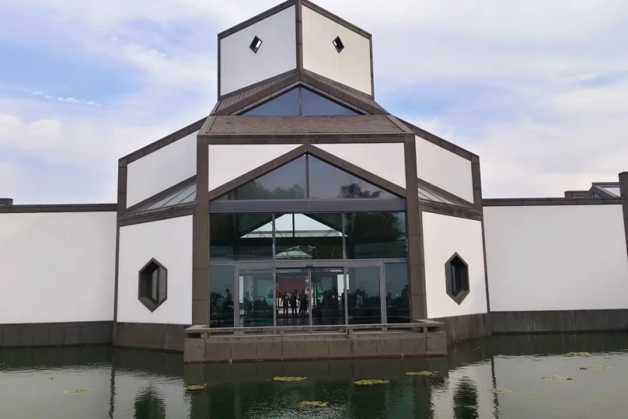 Architectural masterpiece by I.M. Pei, blending modern design with Jiangnan charm