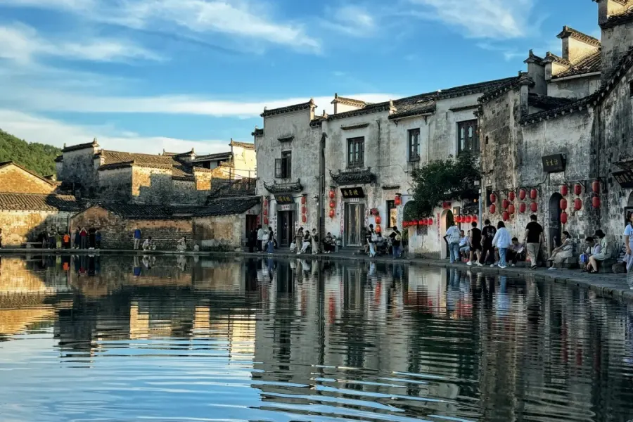 Hongcun Ancient Village, well?preserved Huizhou ancient village in Anhui