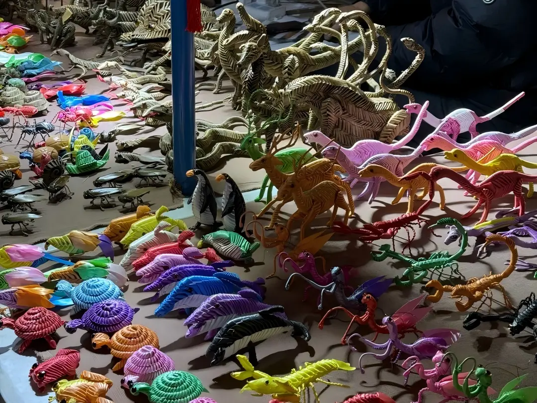 Handmade Woven Crafts at Hangzhou Night Market