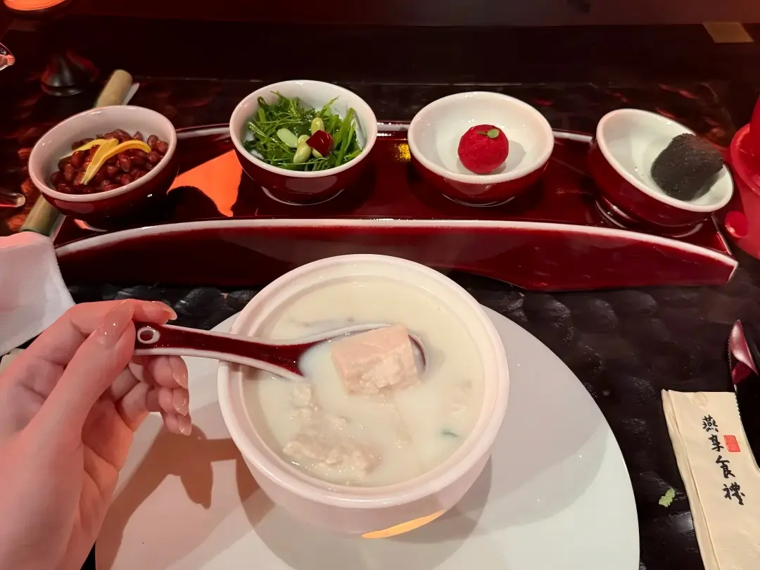 Soup Dish of Hangzhou Palace Banquet