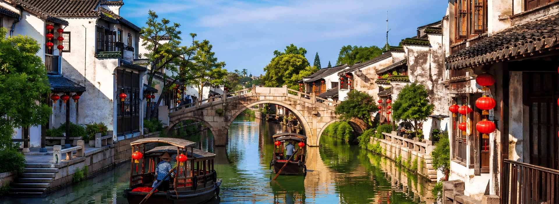 Boat Ride at Tongli Water Town Tours