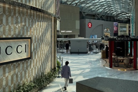Hubin in77 Shopping Mall provides one-stop shopping