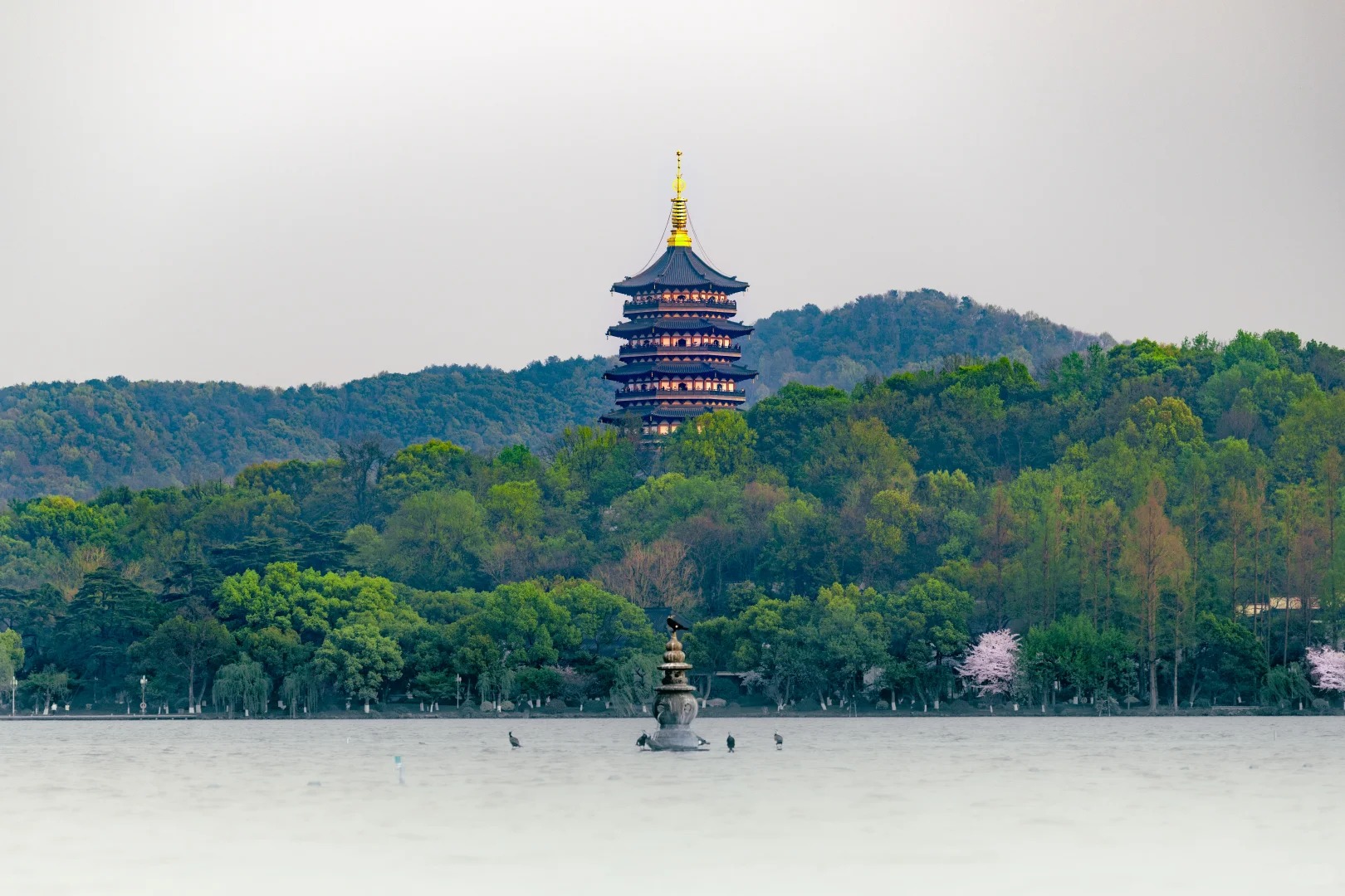 Hangzhou West Lake Three Pools Mirroring the Moon and Leifeng Pagoda View