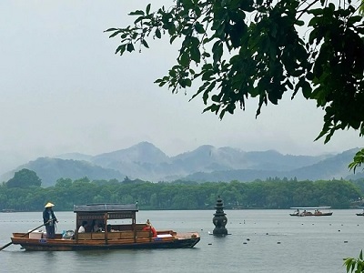 West Lake Three Ponds Mirroring the Moon Day Tour from Hangzhou