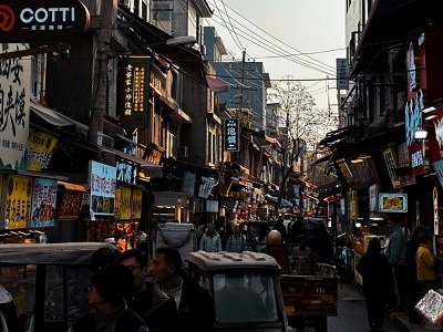 Xi'an Muslim Food Street Bustling Old Town Snack Market Tour