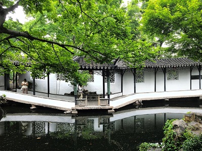 Humble Administrator's Garden Suzhou classical Jiangnan Garden Covered Corridor Pond Biew Tour