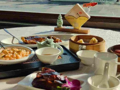 Classic West Lake Zhejiang cuisine set at Louwailou Hangzhou Classic West Lake Zhejiang cuisine set at Louwailou Hangzhou