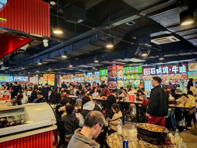 Busy Wulin Night Market scene Busy Wulin Night Market scene