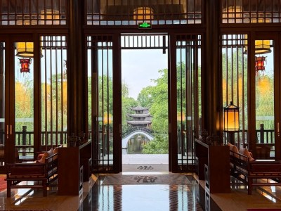 Looking out from the lobby of Xixi Banyan Tree Hotel