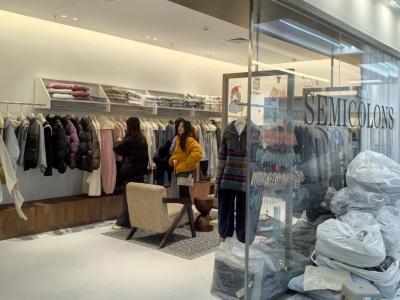 New Yifa Clothing City Women's Clothing Store