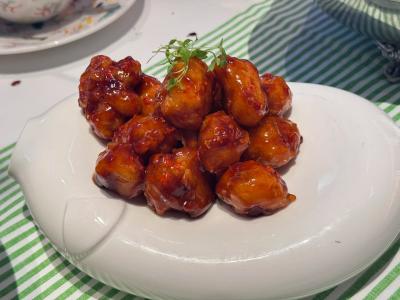 The sweet and sour pork spine that locals in Hangzhou love to eat