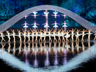 Hangzhou best night show impression west lake.jpg