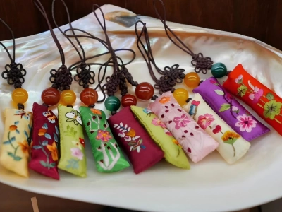 Embroidered Silk Sachet Gifts