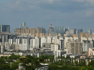 A bird's-eye view of the old city of Hangzhou from the top of the City God Pavilion