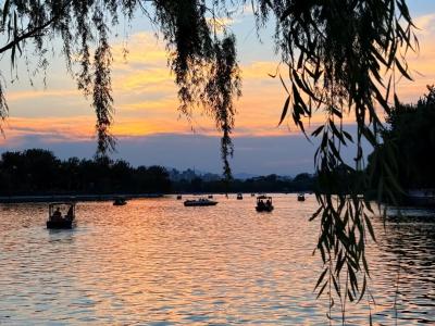 Sunset at Shichahai, Beijing