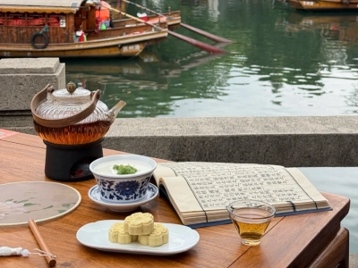 Suzhou Riverside Tea & Pastries, Classical Jiangnan Leisure