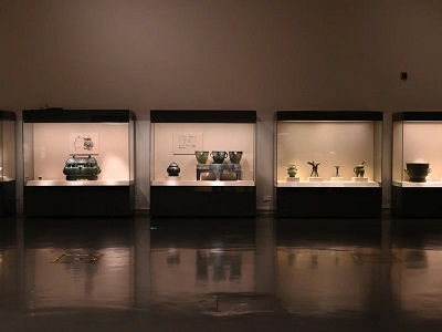 Bronze artifacts on display at the National Museum of China