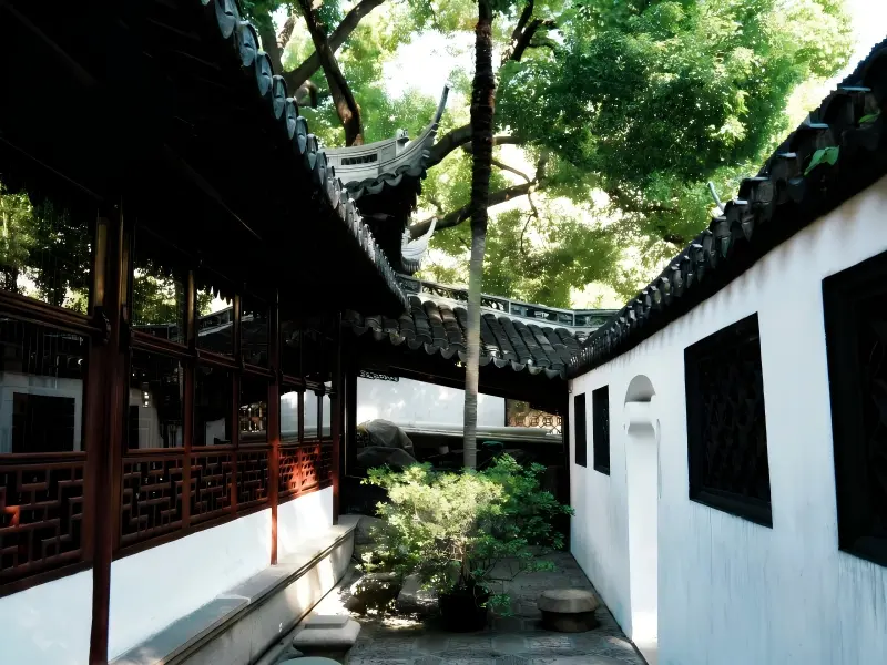 Yu Garden Corridor Courtyard
