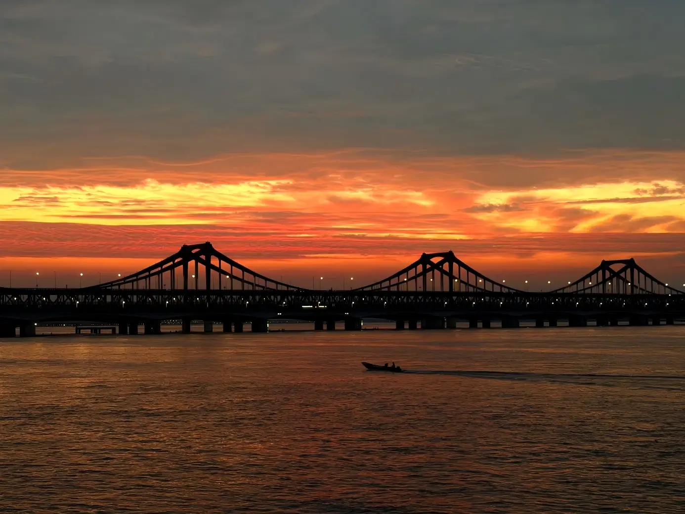 Qiantang River Iron Bridge Sunset Silhouette