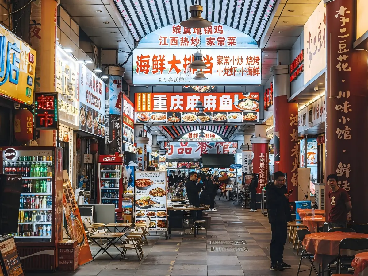 Hangzhou Indoor Food Street at Night Hangzhou Indoor Food Street at Night